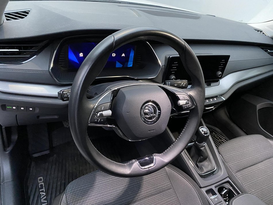 Škoda Octavia IV 1.5 TSi Ambition