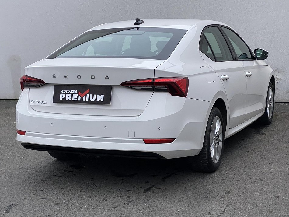 Škoda Octavia IV 1.5 TSi Ambition