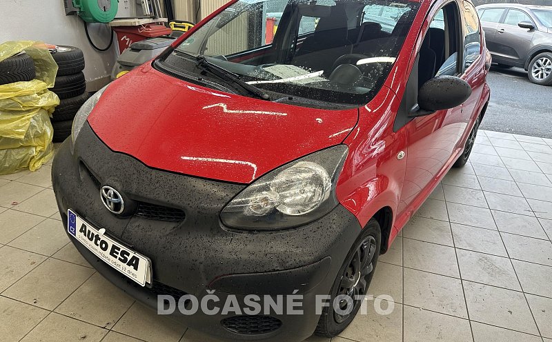 Toyota Aygo 1.0i 