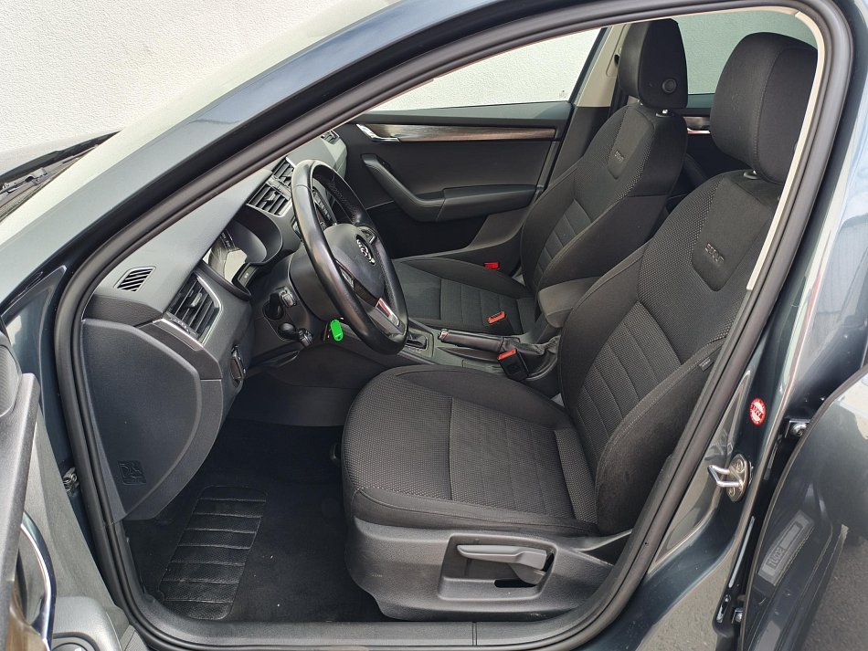 Škoda Octavia III 2.0 TDi Scout