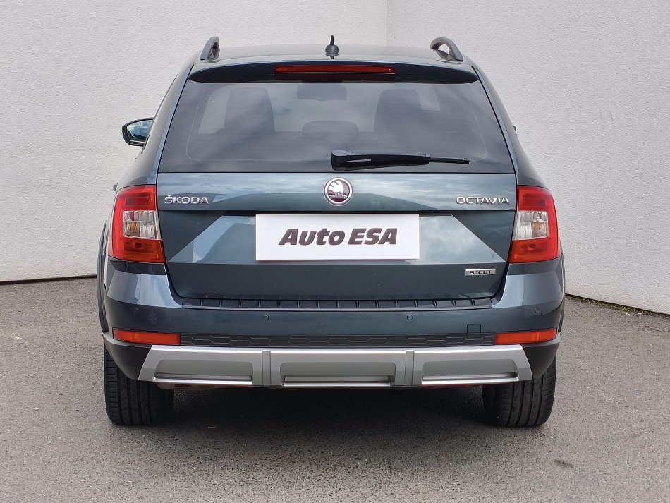 Škoda Octavia III 2.0 TDi Scout