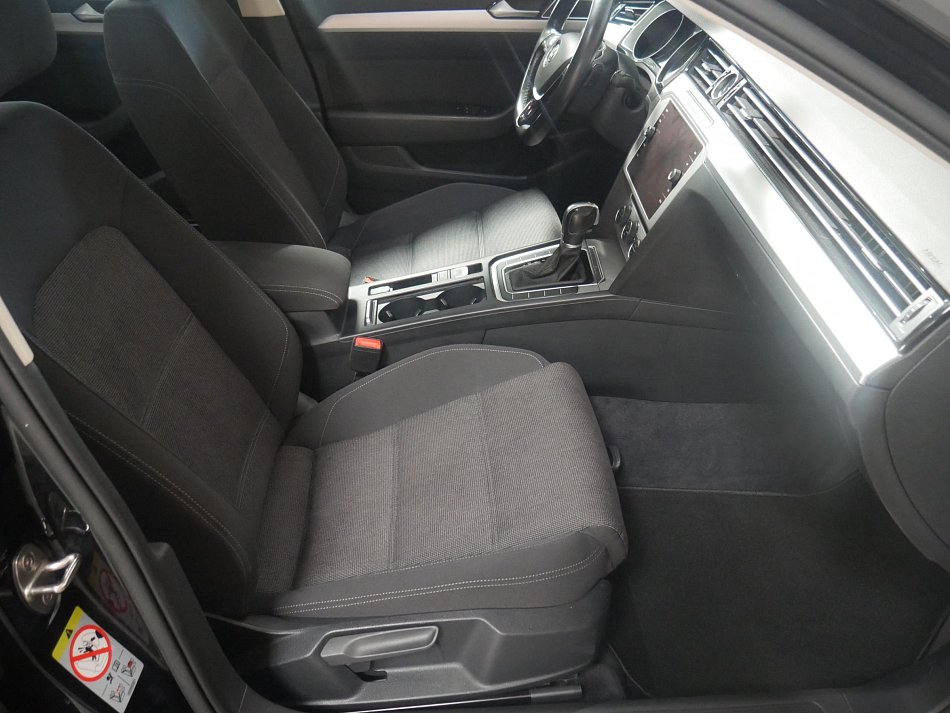 Volkswagen Passat 2.0 TDi 