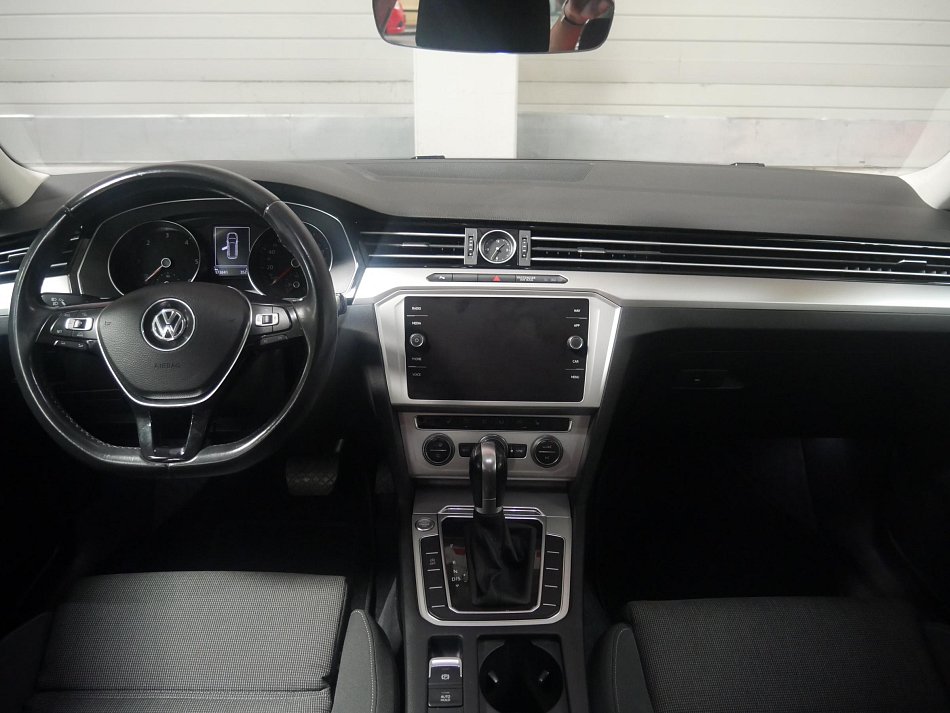 Volkswagen Passat 2.0 TDi 