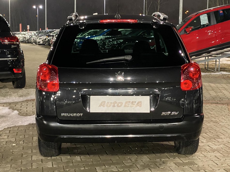 Peugeot 207 1.6 i 