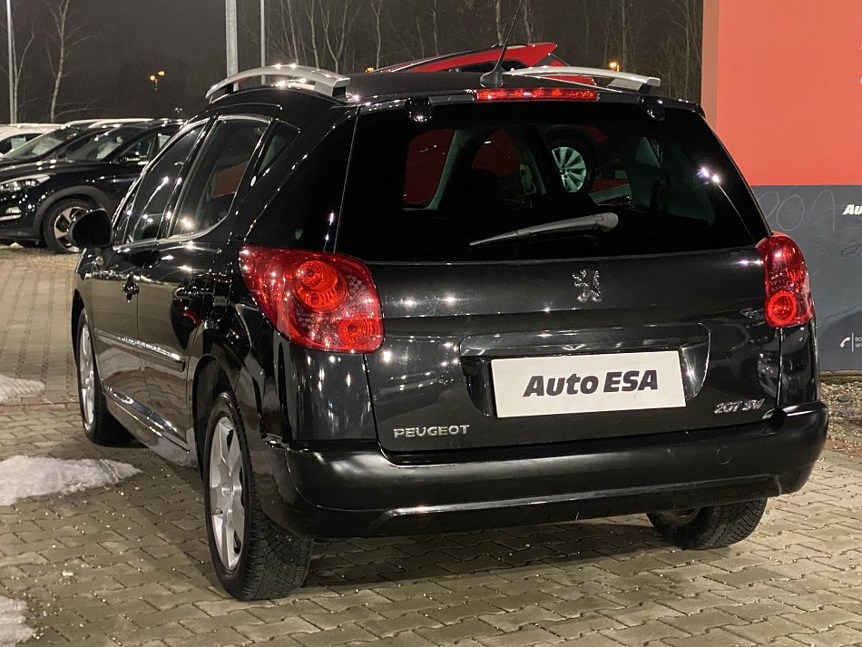 Peugeot 207 1.6 i 