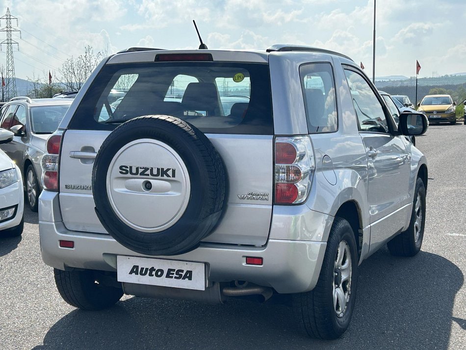Suzuki Grand Vitara 1.6i 