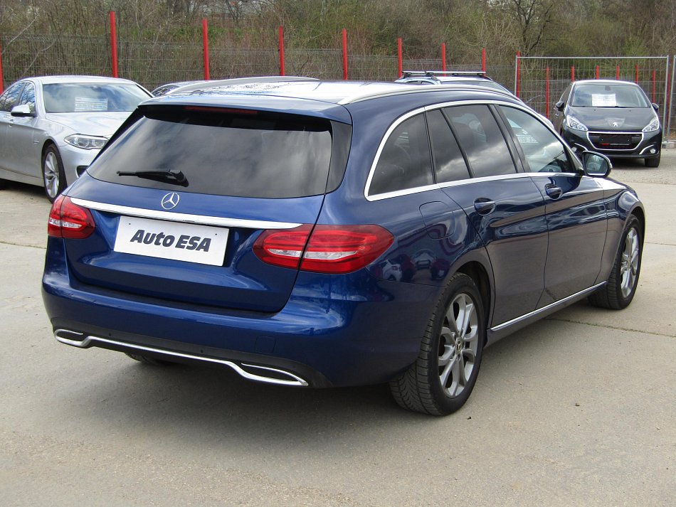 Mercedes-Benz Třída C 2.2CDi  C 220