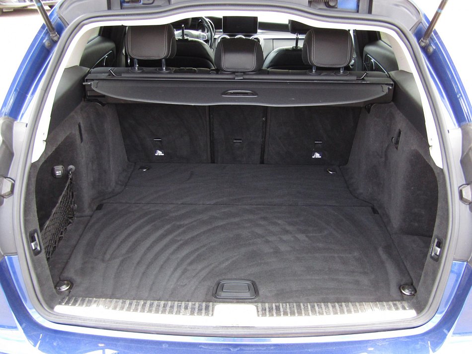 Mercedes-Benz Třída C 2.2CDi  C 220