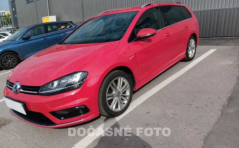 Volkswagen Golf 2.0 TDi R-Line