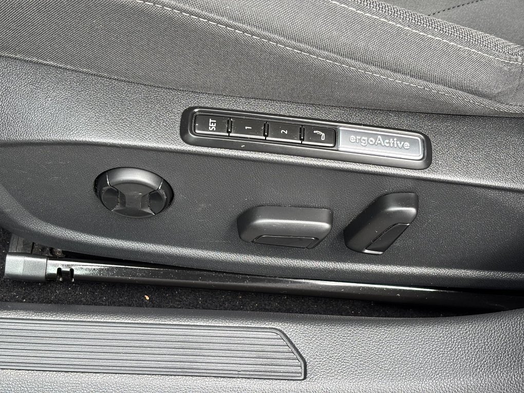 Volkswagen Golf 2.0 TDi Style