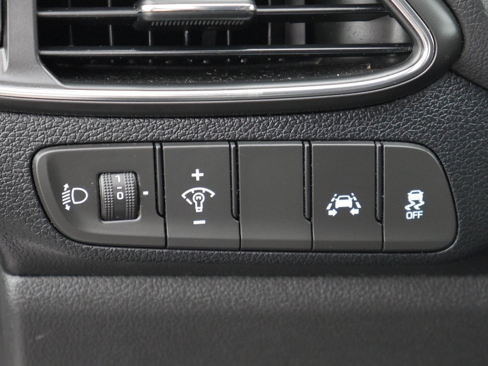 Hyundai I30 1.4T-GDi 