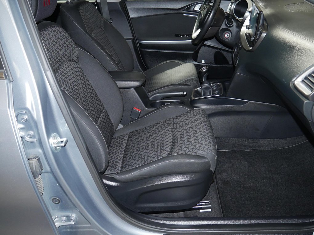 Kia Ceed 1.5 T-GDi Exclusive