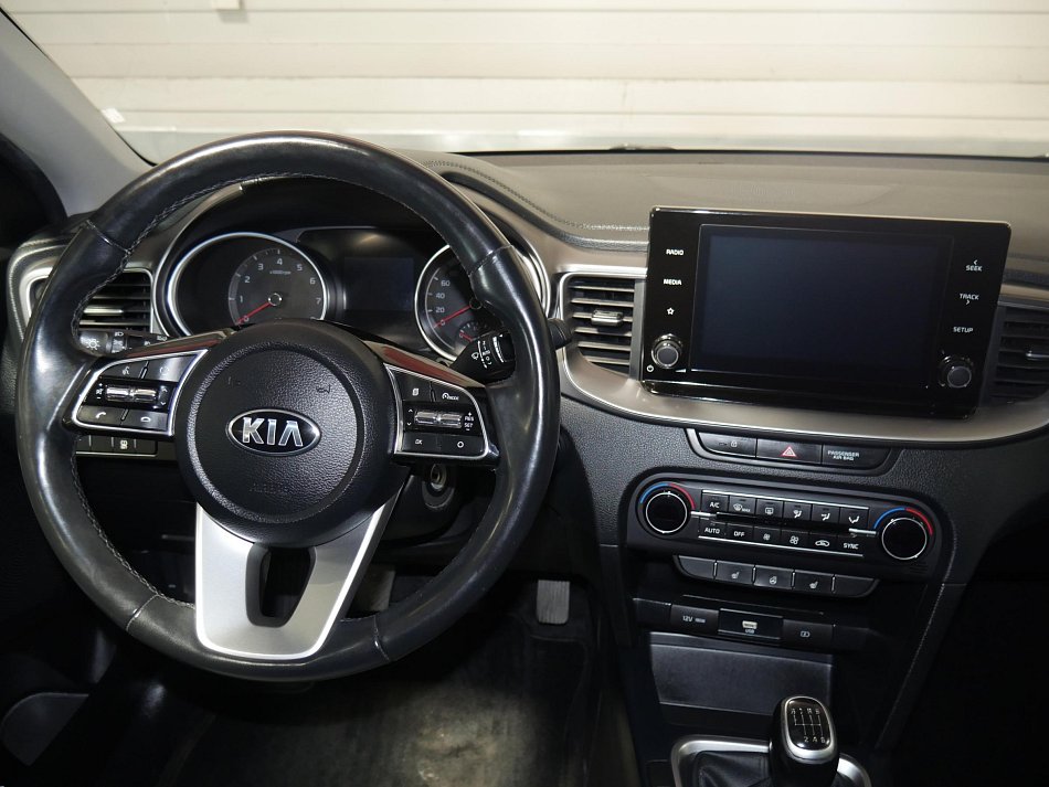 Kia Ceed 1.5 T-GDi Exclusive