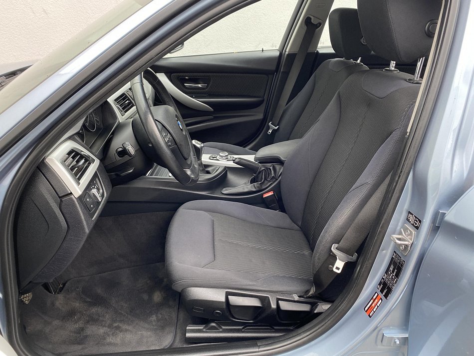 BMW Řada 3 2.0 i  328i