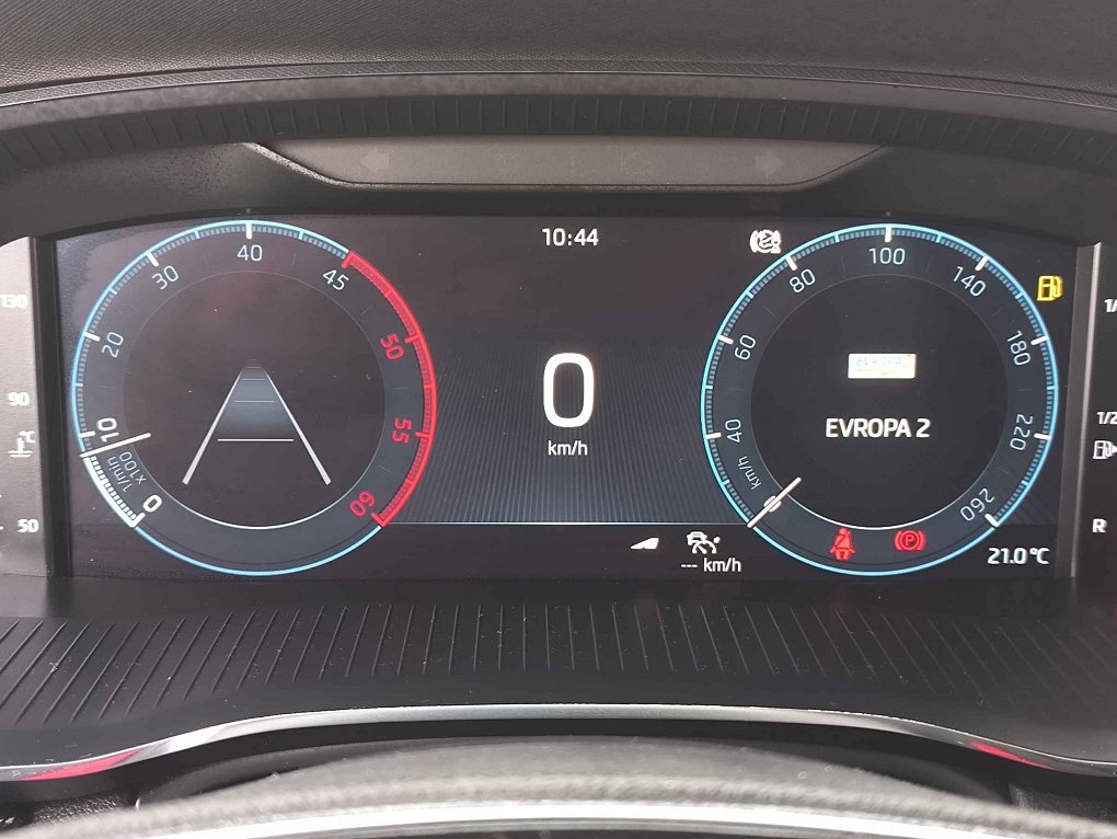 Škoda Octavia IV 2.0 TDI Style