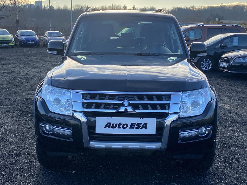 Mitsubishi Pajero 3.2Di-D Instyle 4X4
