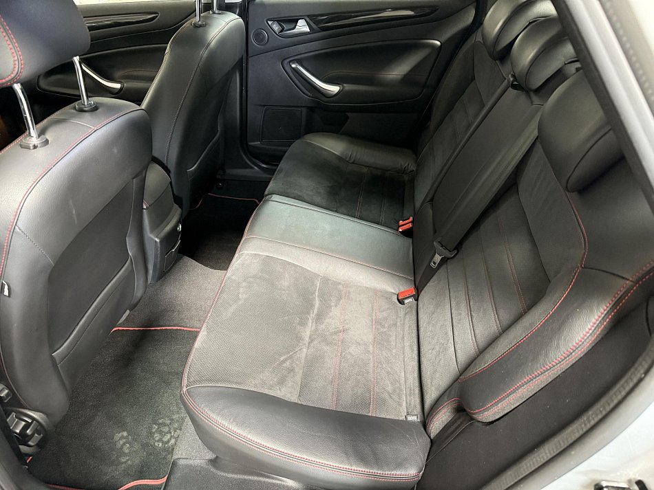 Ford Mondeo 2.0T 