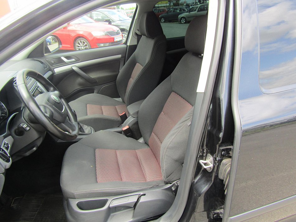 Škoda Octavia II 1.6TDi Ambition