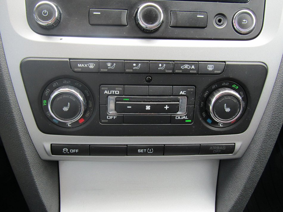 Škoda Octavia II 1.6TDi Ambition