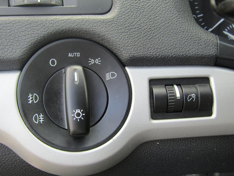 Škoda Octavia II 1.6TDi Ambition