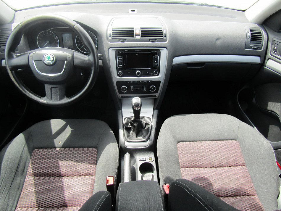 Škoda Octavia II 1.6TDi Ambition