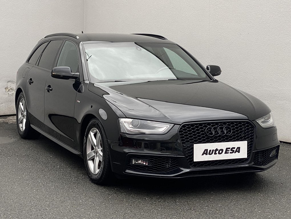 Audi A4 2.0 TDi S-line quattro
