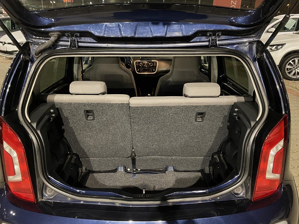 Volkswagen Up! 1.0 MPi CROSS