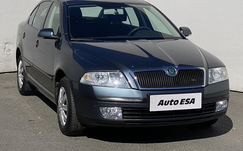 Škoda Octavia II 1.6 MPi Ambiente