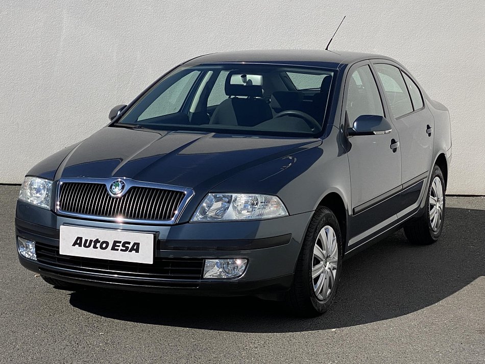 Škoda Octavia II 1.6 MPi Ambiente