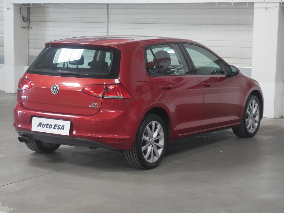 Volkswagen Golf 1.4TSI 