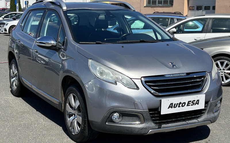 Peugeot 2008 1.2PT Allure