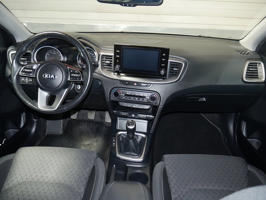 Kia Ceed 1.5 T-GDi Exclusive