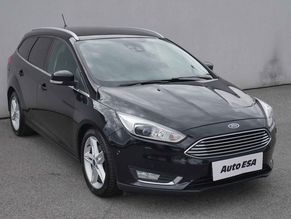 Ford Focus 1.5EB Titanium
