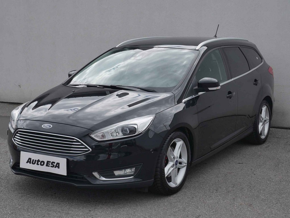 Ford Focus 1.5EB Titanium
