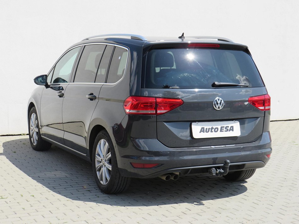 Volkswagen Touran 2.0TDi 