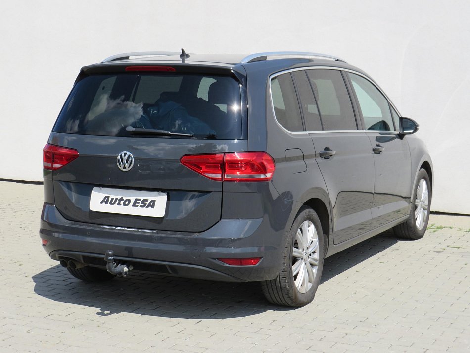 Volkswagen Touran 2.0TDi 