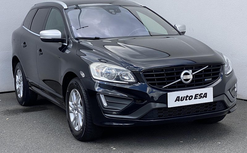 Volvo XC60 2.4 D4 R-design AWD