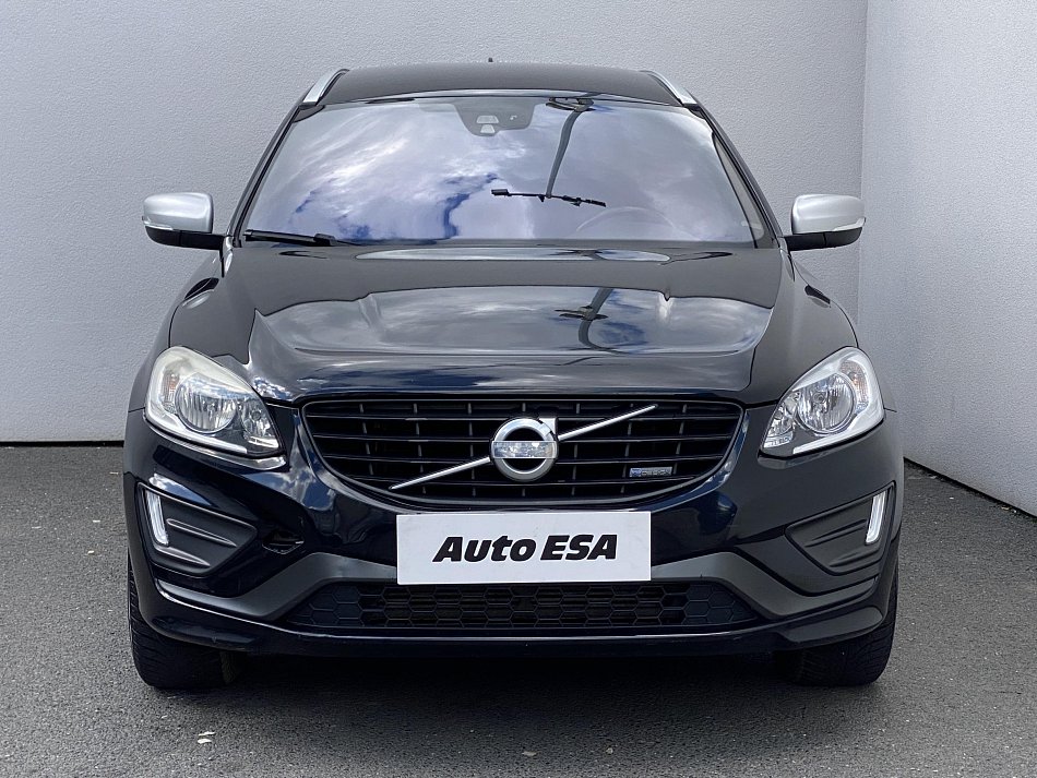 Volvo XC60 2.4 D4 R-design AWD