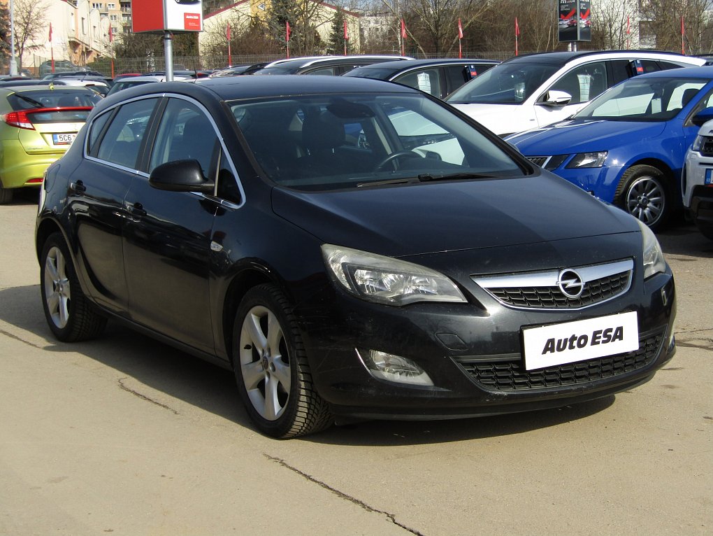 Opel Astra 1.4T 