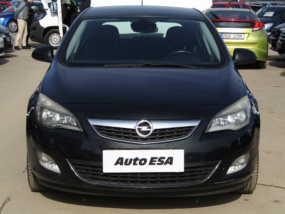 Opel Astra 1.4T 