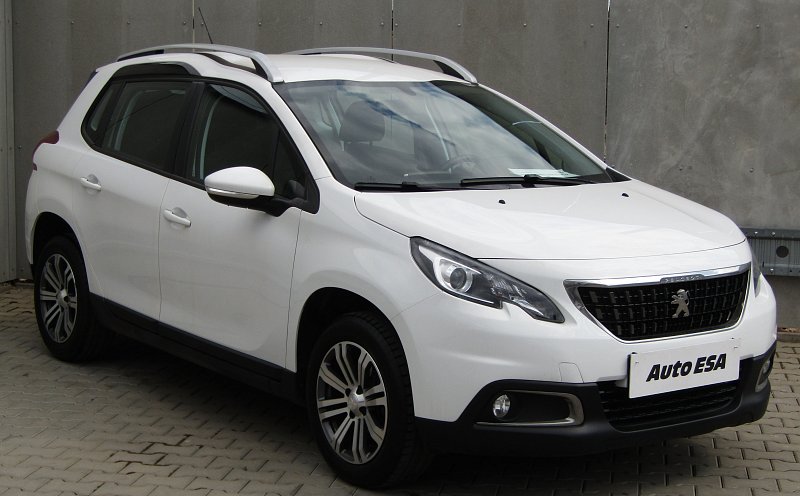 Peugeot 2008 1.2 PT 
