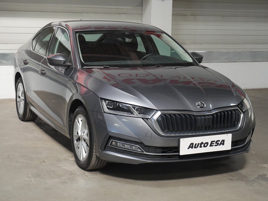 Škoda Octavia IV 1.5 TSI 