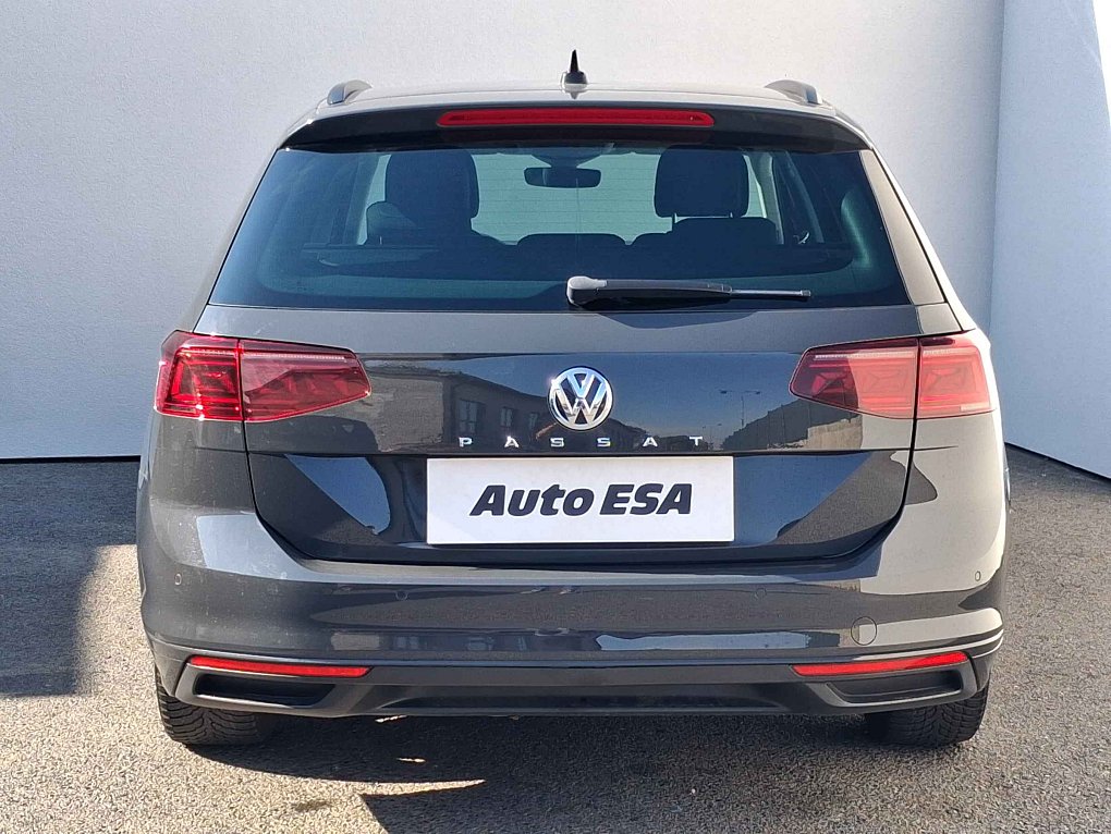 Volkswagen Passat 1.5 TSi Business
