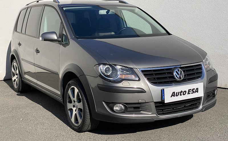 Volkswagen Touran 2.0 TDi CROSS