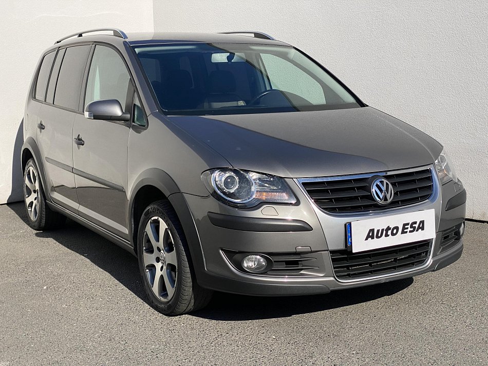 Volkswagen Touran 2.0 TDi CROSS