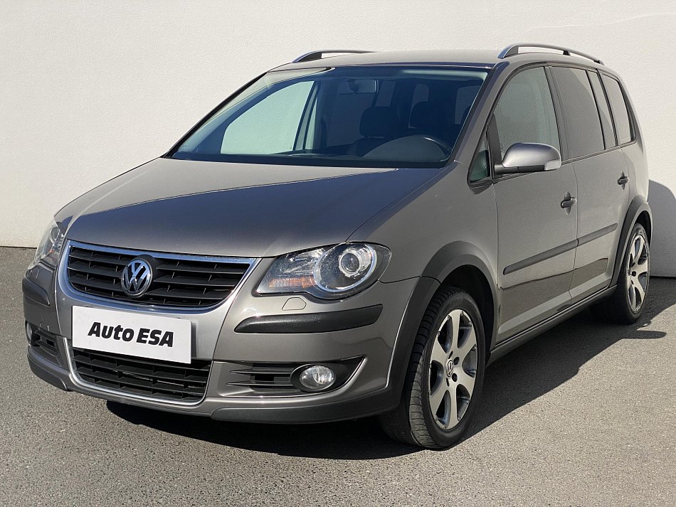 Volkswagen Touran 2.0 TDi CROSS