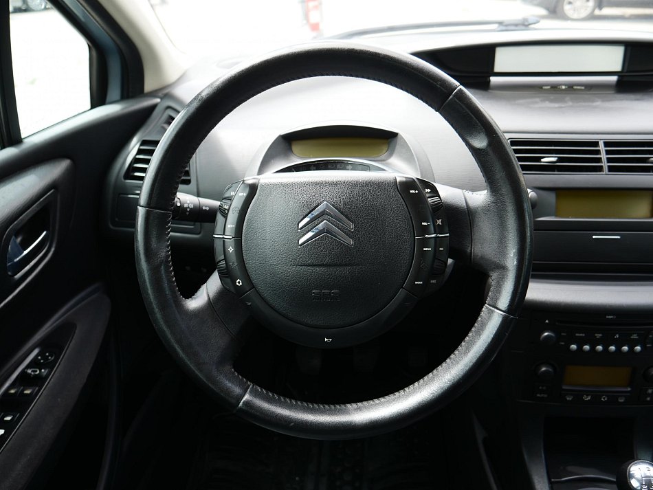 Citroën C4 1.6 i 