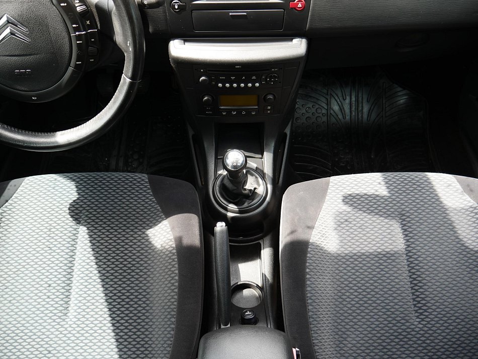 Citroën C4 1.6 i 