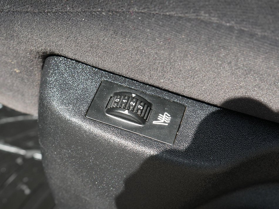 Citroën C4 1.6 i 