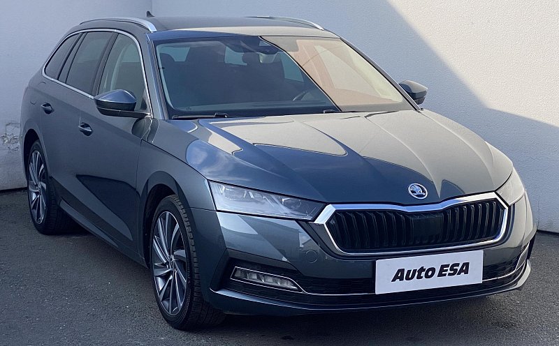 Škoda Octavia IV 1.5 e-TEC Style